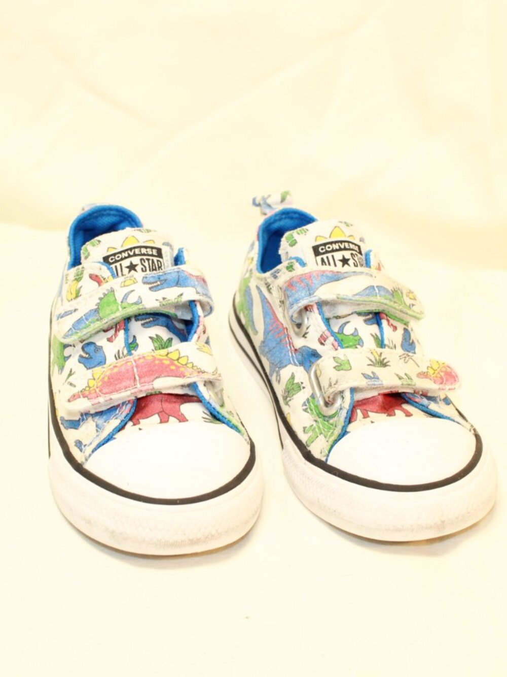 Converse Toddler Size 9 Dinoverse Dino Print Hook & Loop Low Top Sneaker A15067F